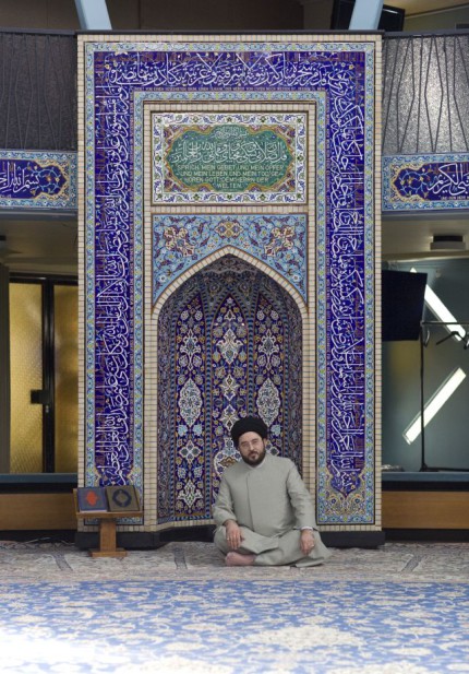 Moscheen in Deutschland | serie_moscheen_4011.jpg         Hamburg, Imam-Ali-Moschee, Ayatollah S.A. Hosseini Ghaemmaghami